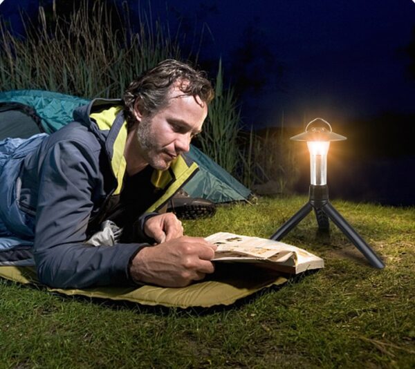 Portable LED camp lantern