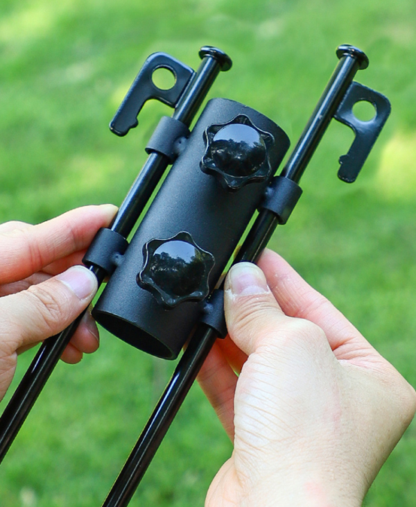 Tent pole fixed holder