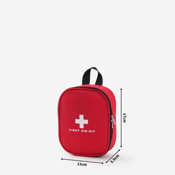 Large capacity travel first aid bag