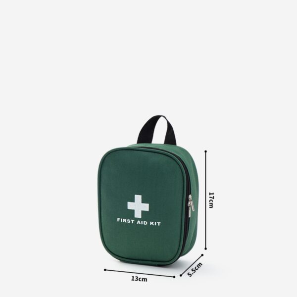 Large capacity travel first aid bag