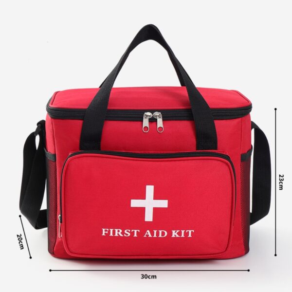 Large capacity travel first aid bag